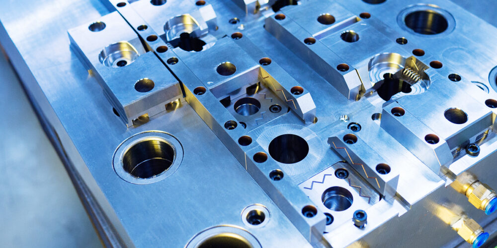Reshoring Injection Molding